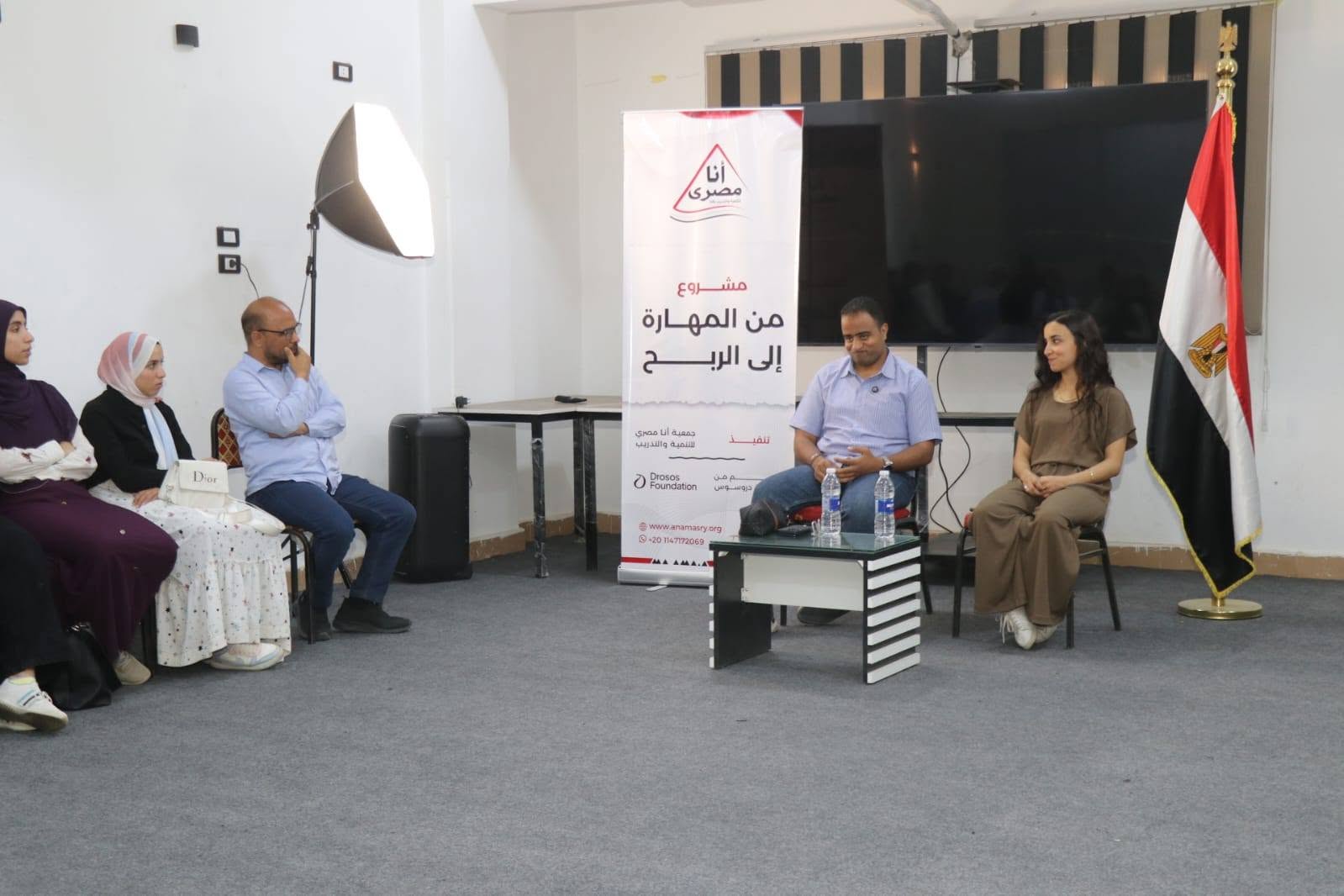 المجموعة الاستشارية الشبابية تقود جلسة حوارية ضمن مشروع “من المهارة إلى الربح” لتعزيز ثقافة العمل التطوعي بين الشباب